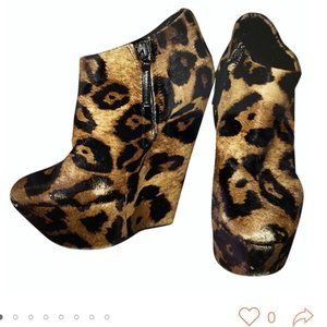 Giuseppe Zanotti calfskin leopard print heels